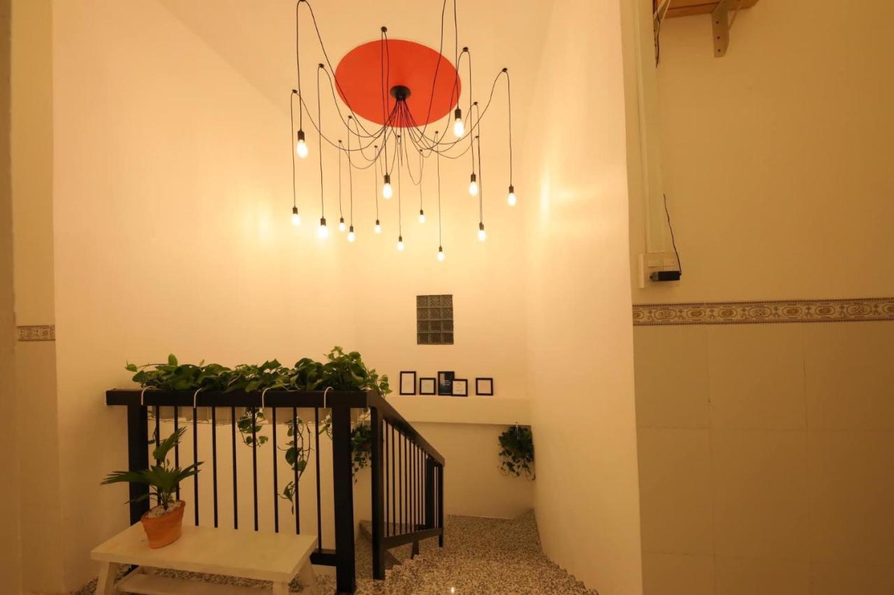 Hotel Van Thai Binh Tra Vinh Экстерьер фото